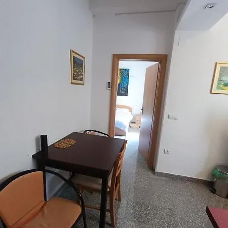 Lejlighed Centar Starigrad Paklenica