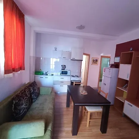 Centar Lejlighed *